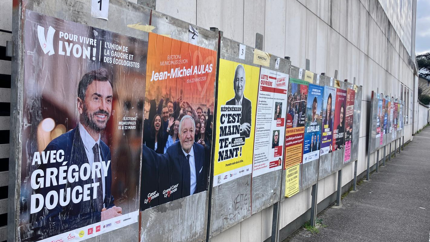 Bureau de vote à Lyon pour les élections municipales 2026